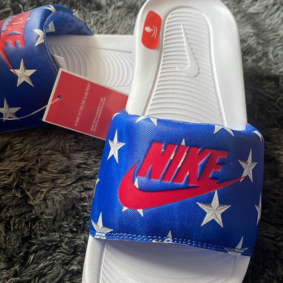 Nike slide - Picture 4 of 6